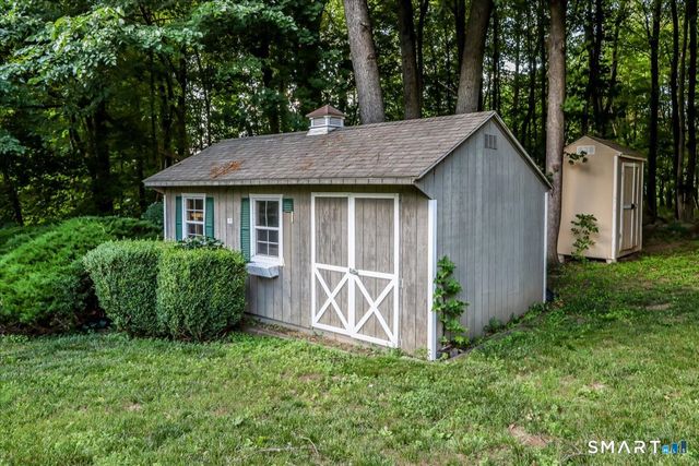 23 Meredith Lane, New Milford, CT 06776