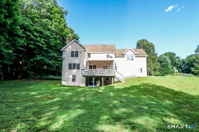 23 Meredith Lane, New Milford, CT 06776