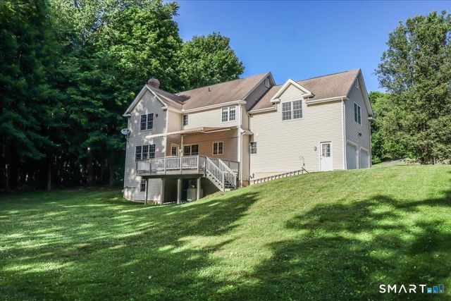 23 Meredith Lane, New Milford, CT 06776