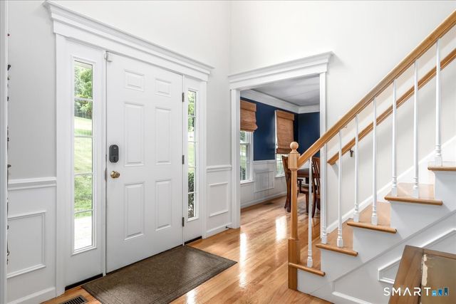 23 Meredith Lane, New Milford, CT 06776