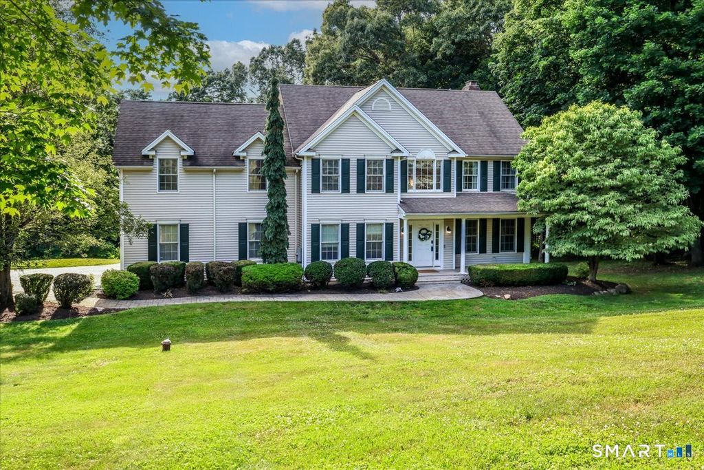 23 Meredith Lane, New Milford, CT 06776