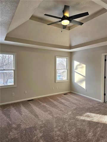 108 Cedar Street, Smithville, MO 64089