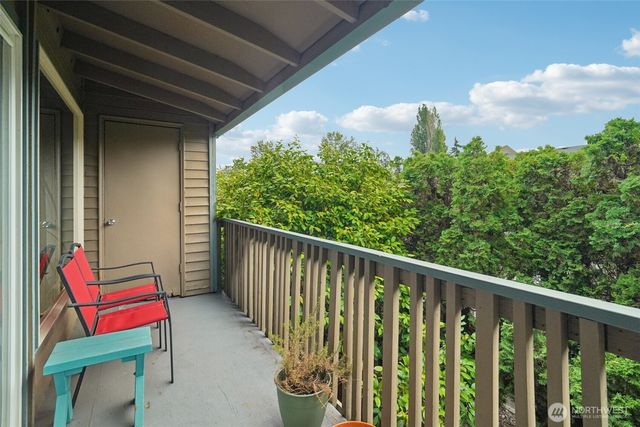 13552 37th Avenue S #7, Tukwila, WA 98168