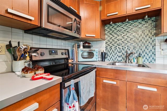13552 37th Avenue S #7, Tukwila, WA 98168