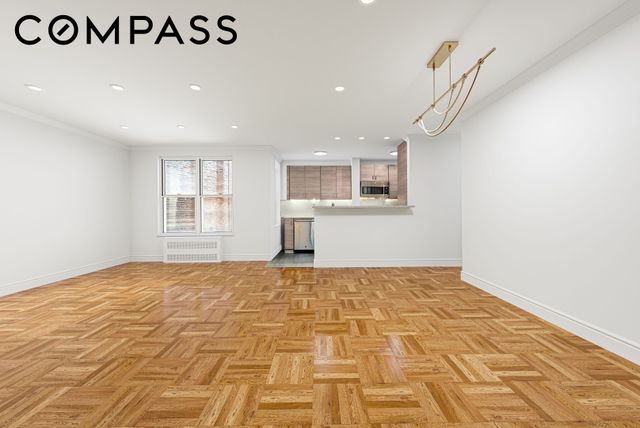 302 E 88th St Apt 2G, New York City, NY 10128