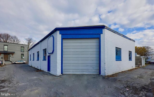 218 E MADISON ST, Lancaster, PA 17602