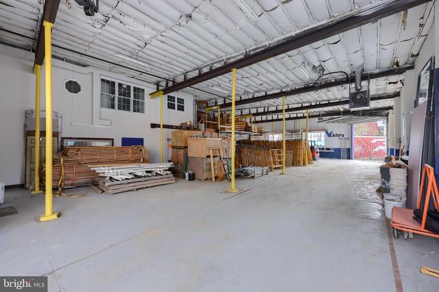 218 E MADISON ST, Lancaster, PA 17602