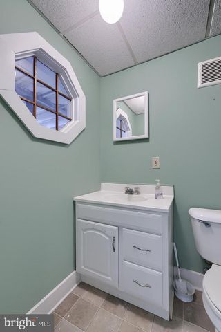 218 E MADISON ST, Lancaster, PA 17602