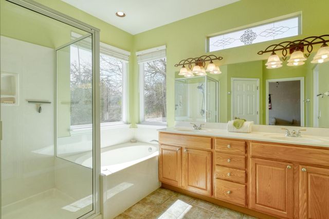 425 Crestwood DR, Killeen, TX 76549