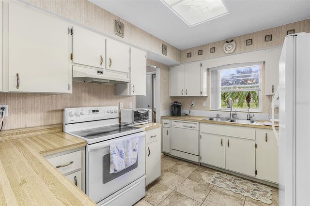 26058 DEEP CREEK BOULEVARD, Punta Gorda, FL 33983