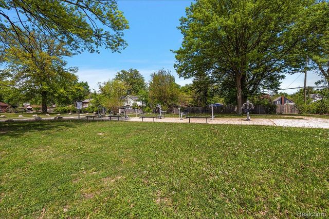 4657 Courville Street, Detroit, MI 48224