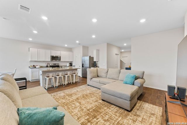 449 Ida Loop, Seguin, TX 78155