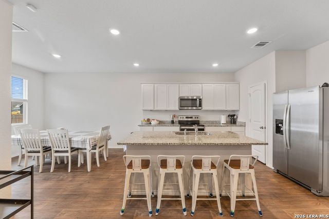 449 Ida Loop, Seguin, TX 78155