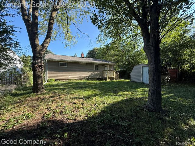 3026 Wyoming Avenue, Flint, MI 48506