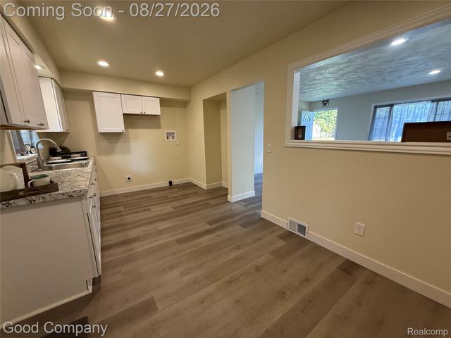 3026 Wyoming Avenue, Flint, MI 48506