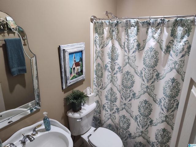 20 BONNIE BLUE CIRCLE, Sylacauga, AL 35150