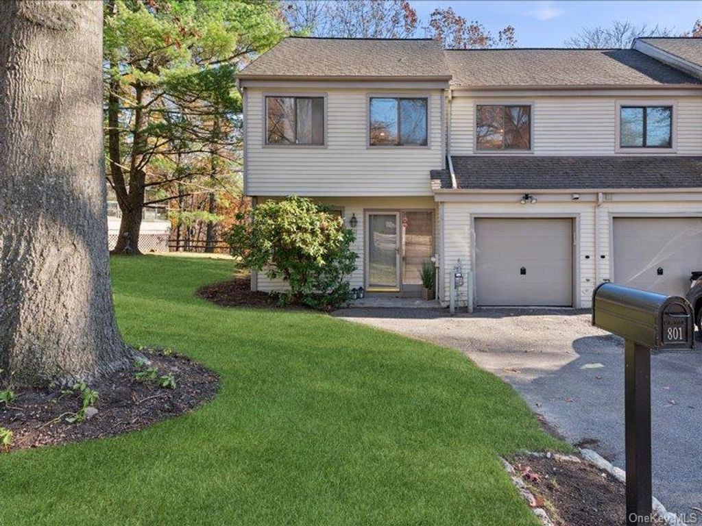 801 Hunters Run, Dobbs Ferry, NY 10522