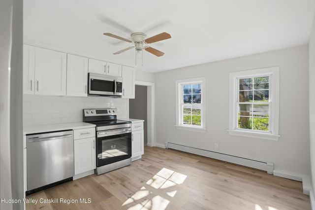 31 Chapel Street, Ellenville, NY 12428