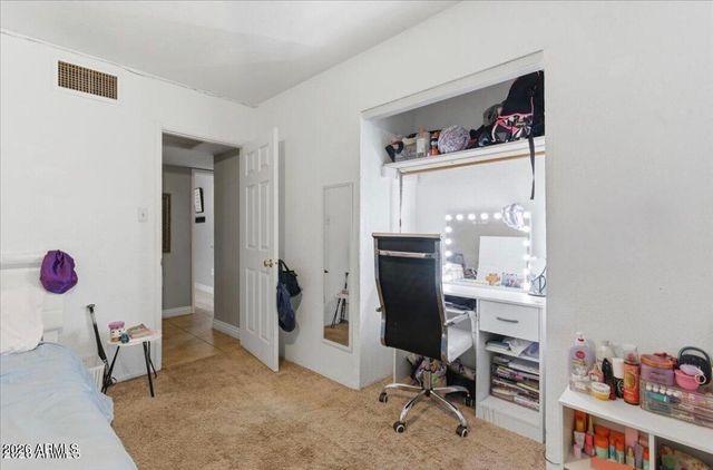 1923 N 44TH Place, Phoenix, AZ 85008