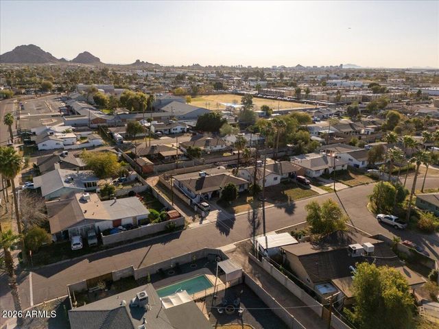 1923 N 44TH Place, Phoenix, AZ 85008