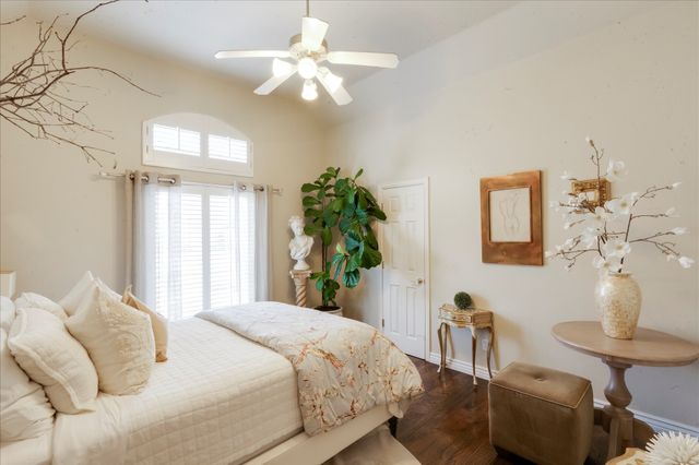 1002 Lakeridge Court, Colleyville, TX 76034