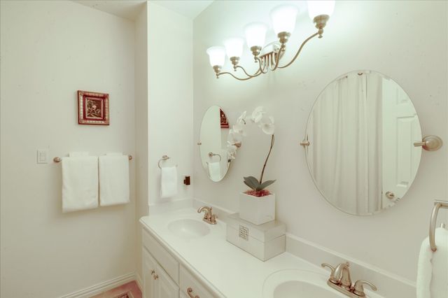 1002 Lakeridge Court, Colleyville, TX 76034