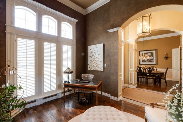 1002 Lakeridge Court, Colleyville, TX 76034