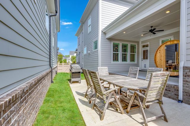 1126 Southbrooke Blvd, Franklin, TN 37064