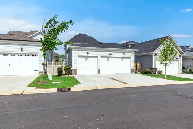 1126 Southbrooke Blvd, Franklin, TN 37064