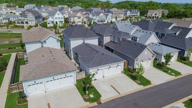 1126 Southbrooke Blvd, Franklin, TN 37064