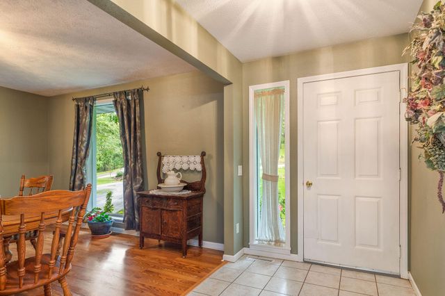 208 Lafayette Lane, Branson, MO 65616