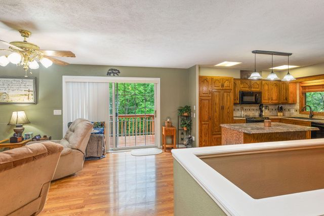 208 Lafayette Lane, Branson, MO 65616