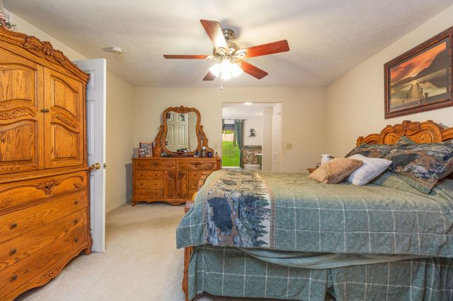 208 Lafayette Lane, Branson, MO 65616