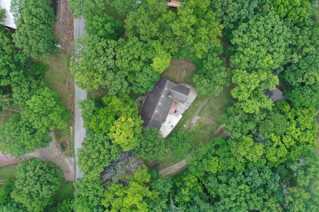 208 Lafayette Lane, Branson, MO 65616