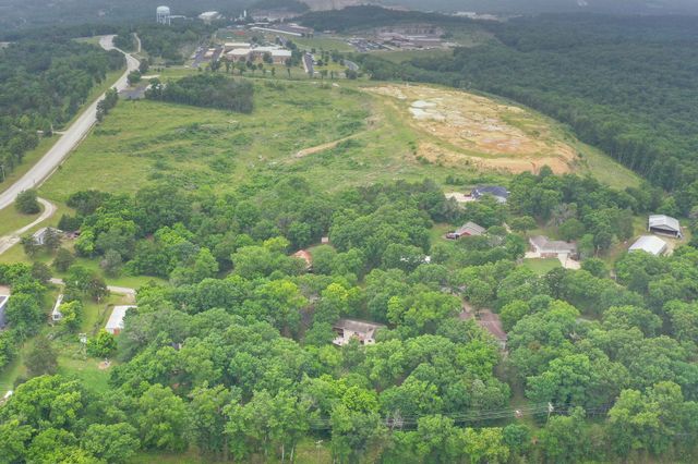 208 Lafayette Lane, Branson, MO 65616