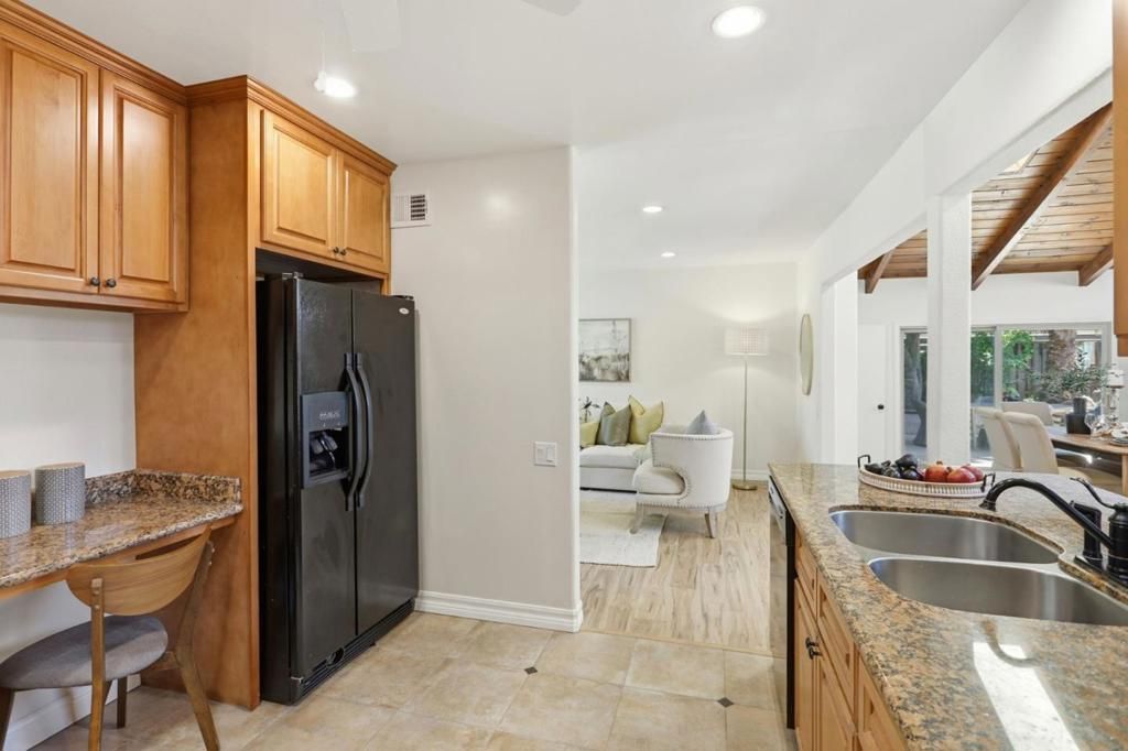 Image 12 of property listing at 4871 Rue Bordeaux, San Jose, CA 95136