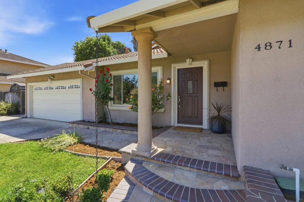 Image 2 of property listing at 4871 Rue Bordeaux, San Jose, CA 95136