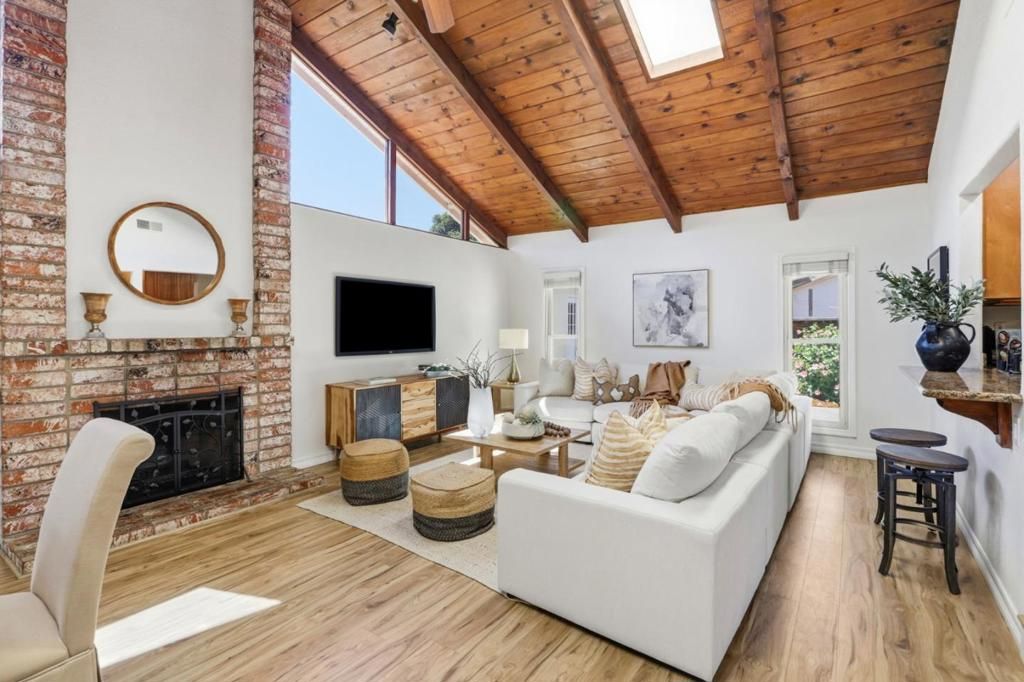Image 7 of property listing at 4871 Rue Bordeaux, San Jose, CA 95136