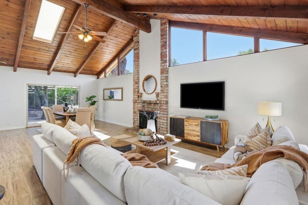 Image 8 of property listing at 4871 Rue Bordeaux, San Jose, CA 95136