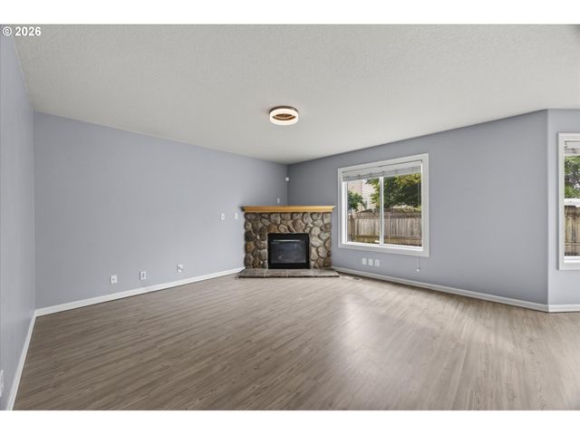 2215 Ne 107TH St, Vancouver, WA 98686