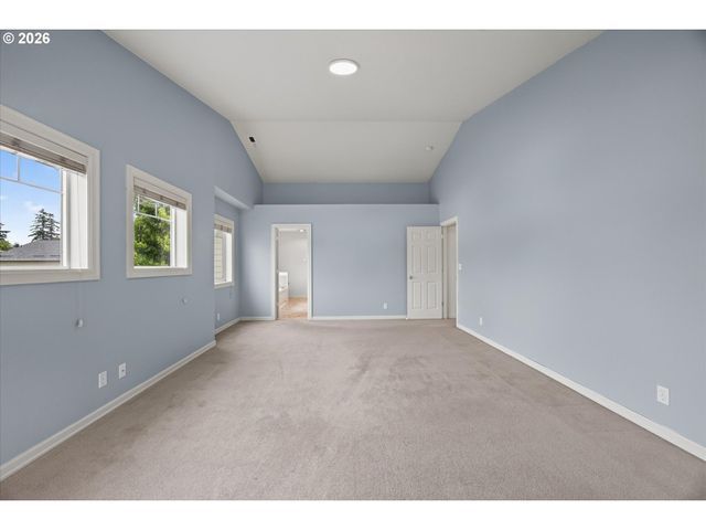 2215 Ne 107TH St, Vancouver, WA 98686
