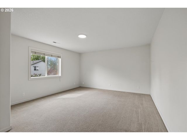 2215 Ne 107TH St, Vancouver, WA 98686