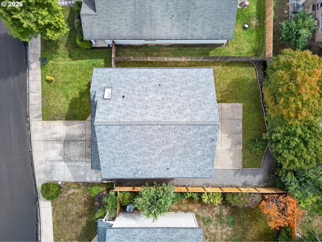 2215 Ne 107TH St, Vancouver, WA 98686