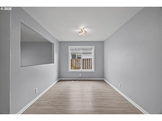 2215 Ne 107TH St, Vancouver, WA 98686
