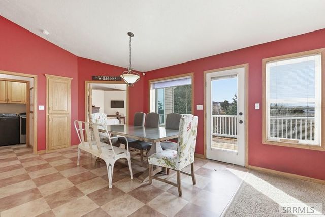 6002 E Sunnyside Road, Idaho Falls, ID 83406