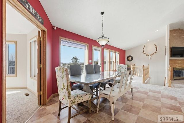 6002 E Sunnyside Road, Idaho Falls, ID 83406