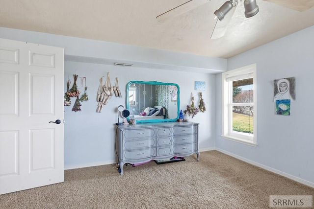 6002 E Sunnyside Road, Idaho Falls, ID 83406