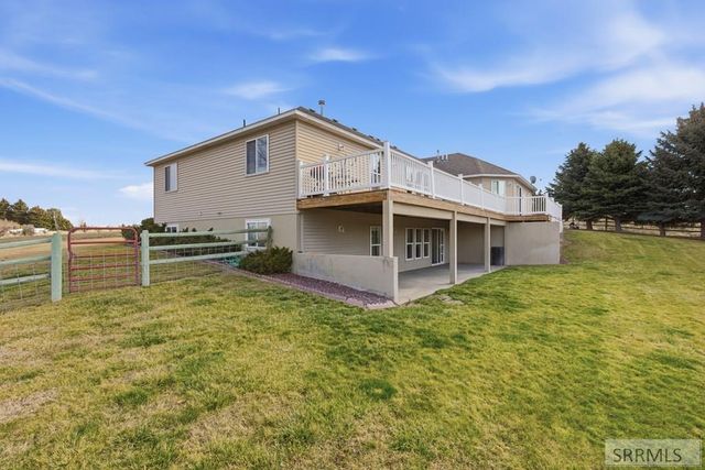 6002 E Sunnyside Road, Idaho Falls, ID 83406