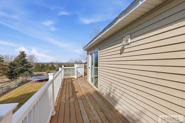 6002 E Sunnyside Road, Idaho Falls, ID 83406