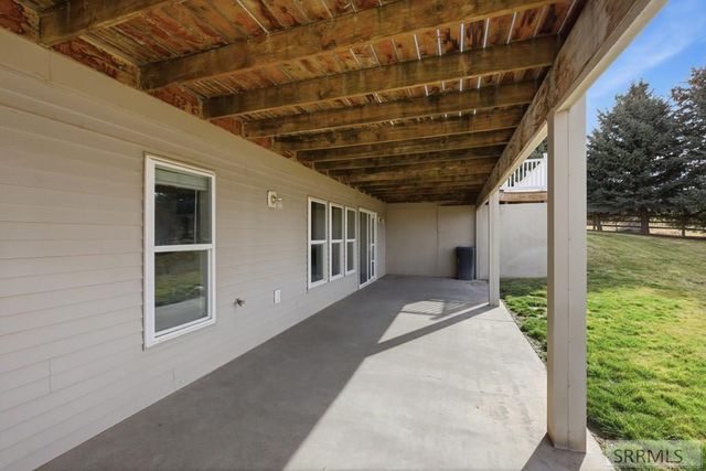 6002 E Sunnyside Road, Idaho Falls, ID 83406